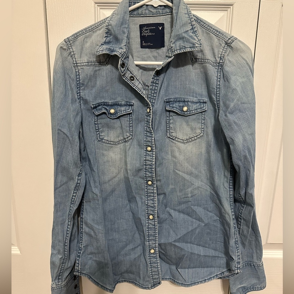 American Eagle Denim shirt